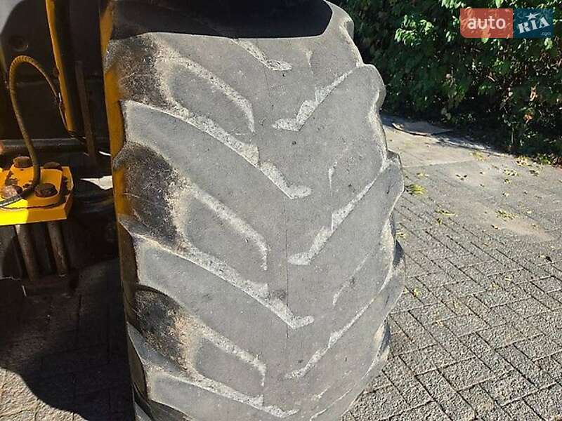 Телескопічні навантажувачі JCB 560-80 2023 в Києві