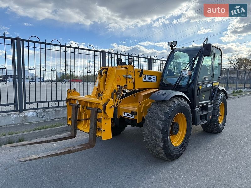 Телескопический погрузчик JCB 560-80 2020 в Киеве