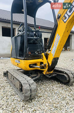 Міні-екскаватор JCB 8018 2014 в 