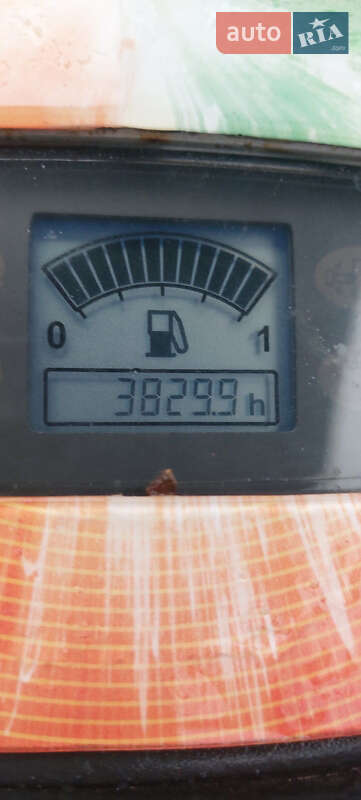 Гусеничный экскаватор JCB 8018 2010 в Мукачево