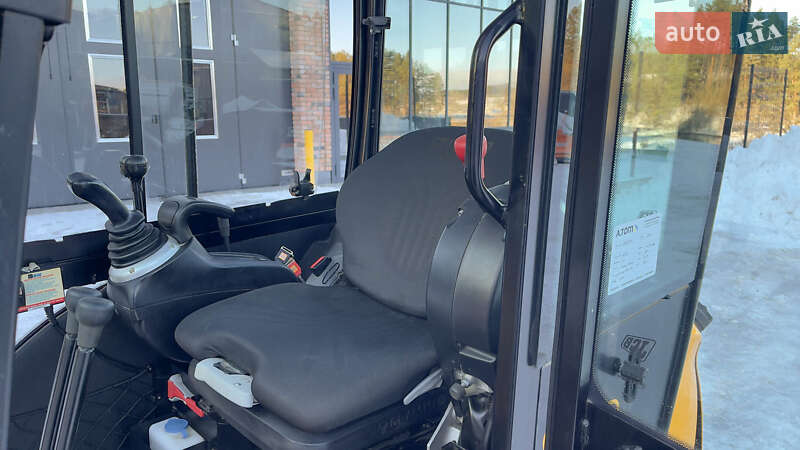 Миниэкскаватор JCB 8026 2022 в Житомире