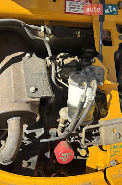 Миниэкскаватор JCB 8027 2005 в 