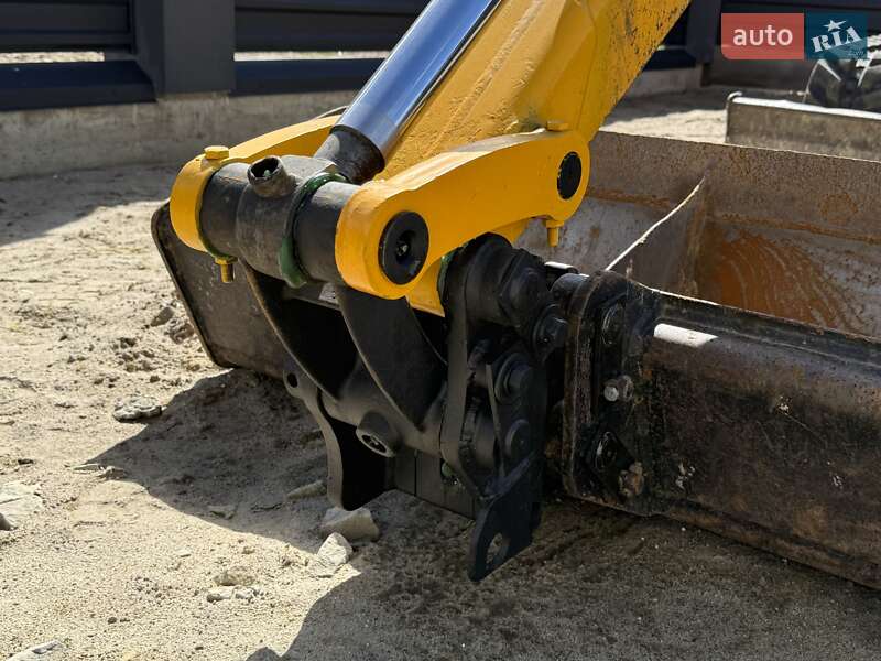 Миниэкскаватор JCB 8030 2013 в Львове