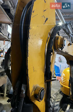 Гусеничный экскаватор JCB 8030 2012 в 