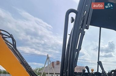 Миниэкскаватор JCB 8032 2005 в Моршине