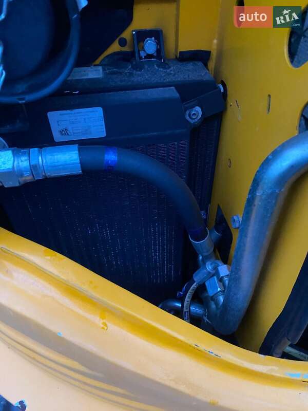 Міні-екскаватор JCB 8035 2017 в Ужгороді фото 8 Міні-екскаватор JCB 8035 2017 в Ужгороді