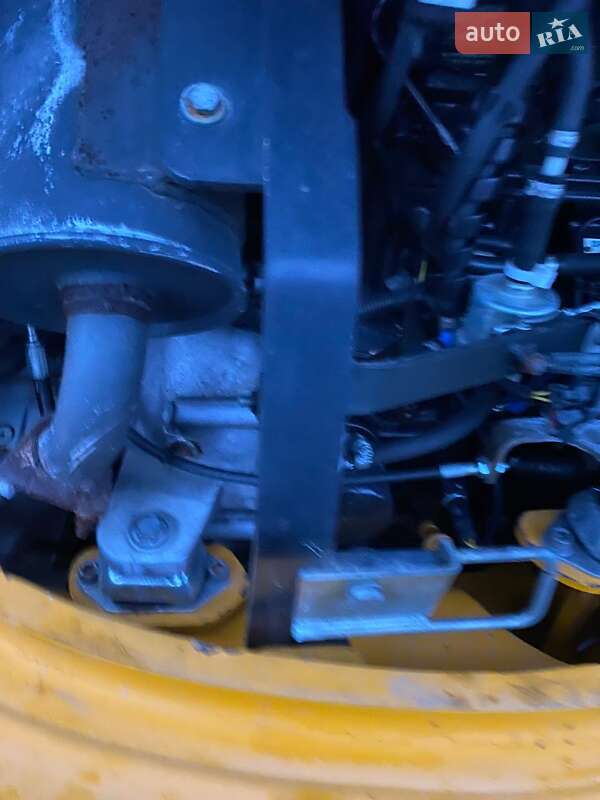 Міні-екскаватор JCB 8035 2017 в Ужгороді фото 12 Міні-екскаватор JCB 8035 2017 в Ужгороді