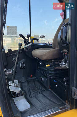 Миниэкскаватор JCB 8065 2011 в 
