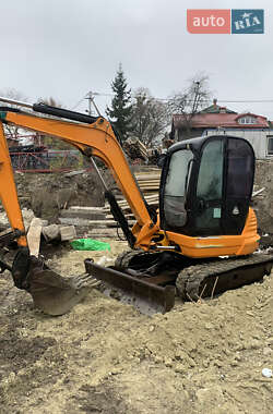 Міні-екскаватор JCB 8065 2010 в Львові