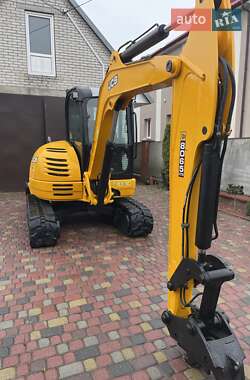 Гусеничный экскаватор JCB 8065 2011 в Луцке