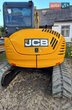 Гусеничный экскаватор JCB 8085 2013 в 