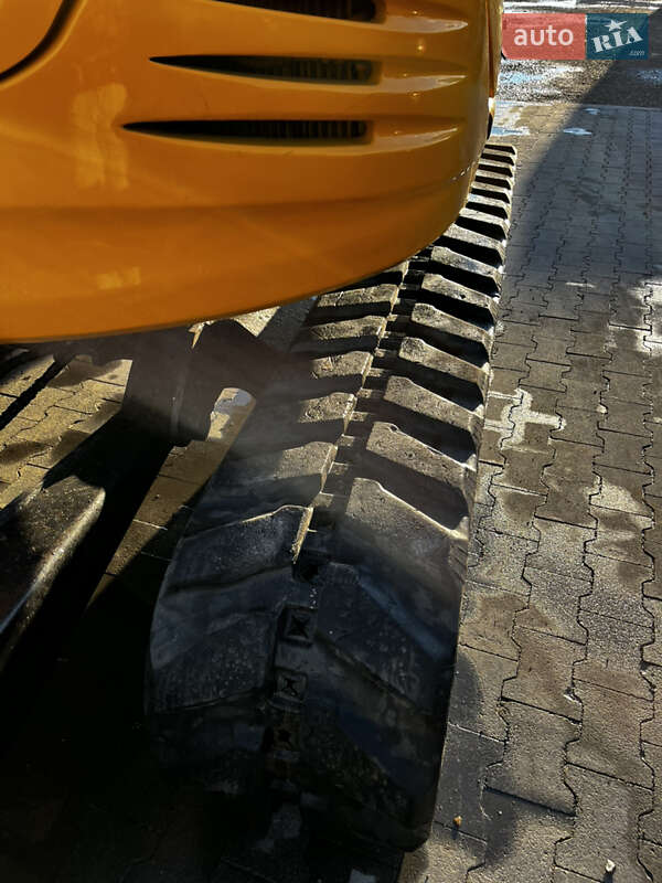 Міні-екскаватор JCB 8085 2010 в Калуші