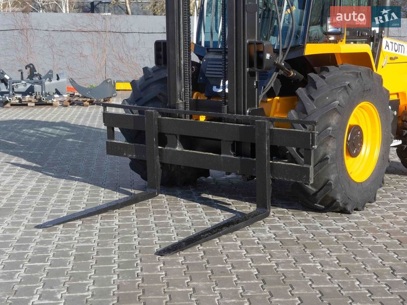 Вилочный погрузчик JCB 930 2019 в Житомире