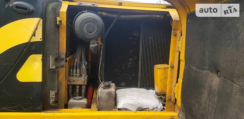 Гусеничний екскаватор JCB JS 130 2007 в Зарічному