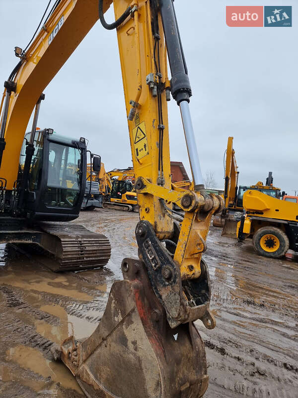 Гусеничный экскаватор JCB JS 130 2019 в Одессе