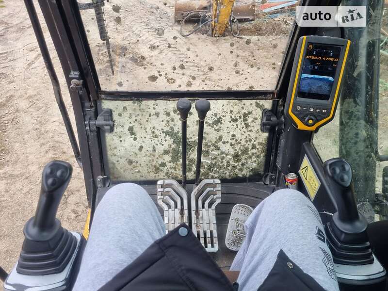 Экскаватор погрузчик JCB JS 130 2016 в Сарнах