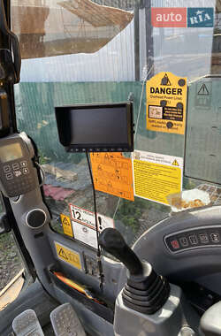 Колесный экскаватор JCB JS 130 2009 в 