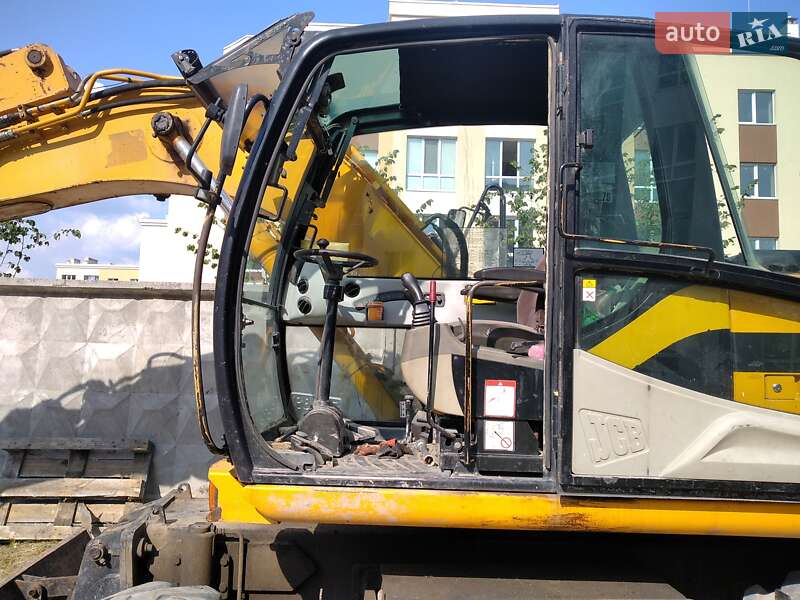 Колесный экскаватор JCB JS 130 2005 в Броварах