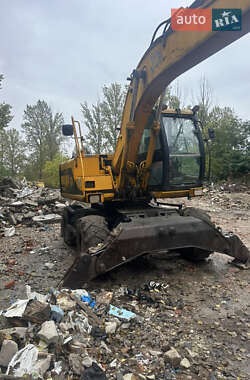 Экскаватор погрузчик JCB JS 130 1998 в 