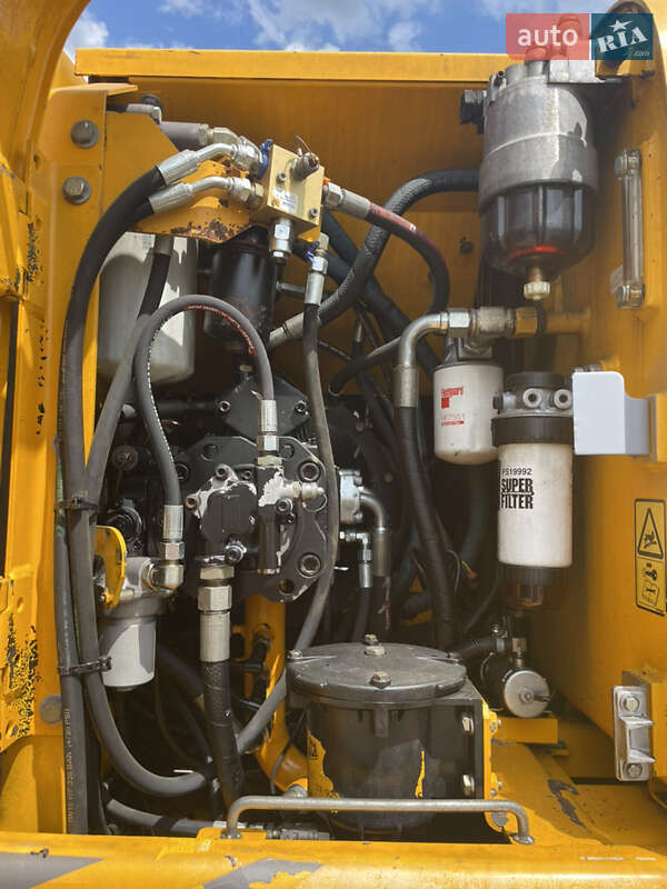 Колісний екскаватор JCB JS 145 2012 в Кременчуці