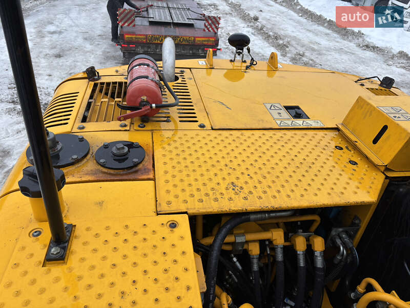 Колесный экскаватор JCB JS 145 2011 в Львове