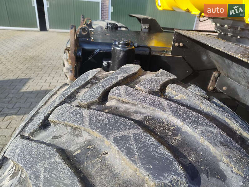 Колісний екскаватор JCB JS 145 2012 в Львові