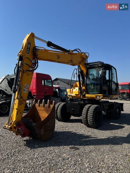 JCB JS 145