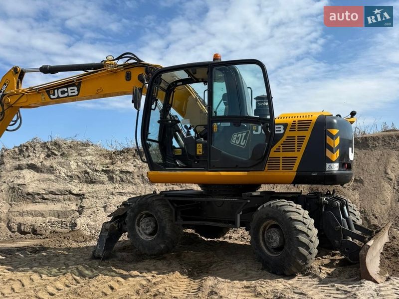Колісний екскаватор JCB JS 145 2013 в Львові