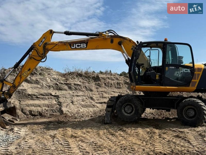 Колісний екскаватор JCB JS 145 2013 в Львові