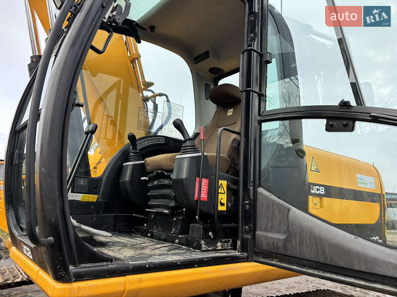 Гусеничный экскаватор JCB JS 160 2011 в Львове