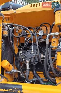 Колесный экскаватор JCB JS 175 2016 в 