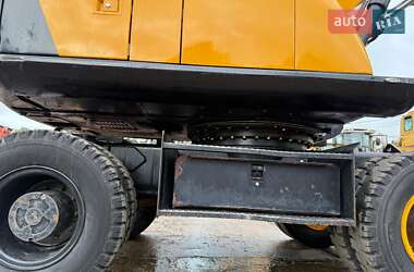 Колесный экскаватор JCB JS 175 2016 в 