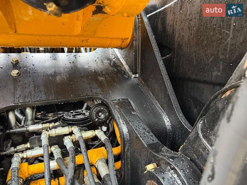 Колесный экскаватор JCB JS 175 2016 в Киеве
