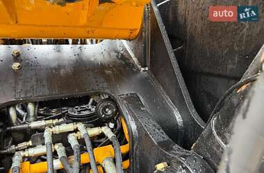 Колесный экскаватор JCB JS 175 2016 в 