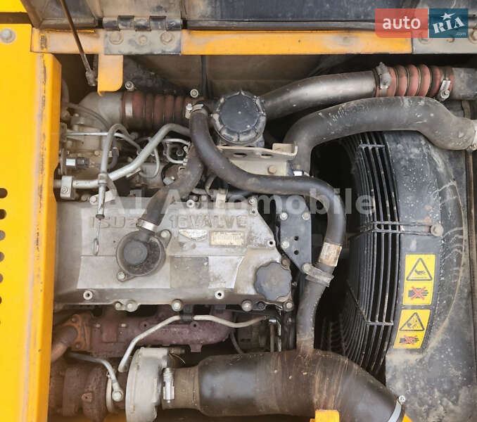 Колесный экскаватор JCB JS 175 2008 в Киеве