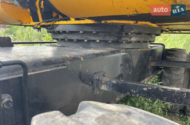 Колесный экскаватор JCB JS 175 2012 в 