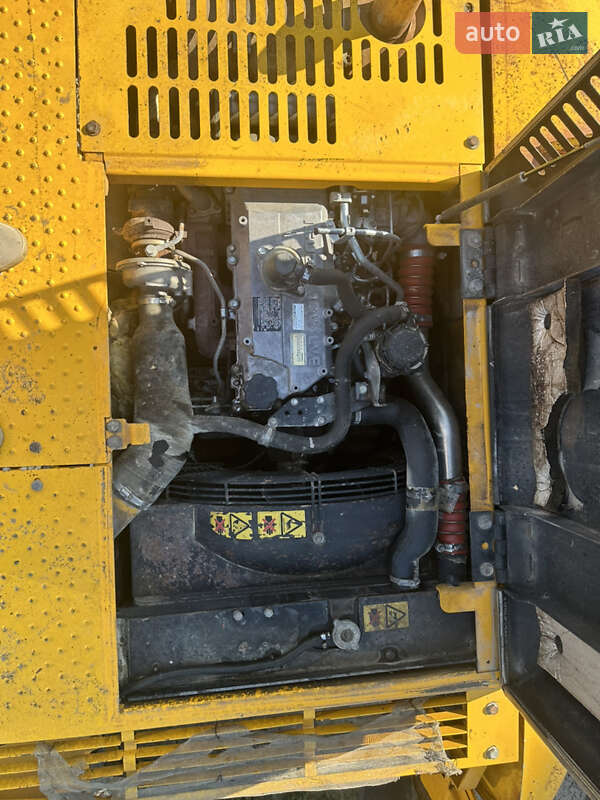 Колесный экскаватор JCB JS 175 2008 в Киеве