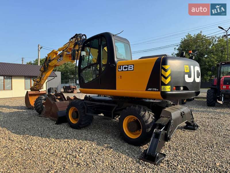 Колесный экскаватор JCB JS 175 2007 в Черновцах