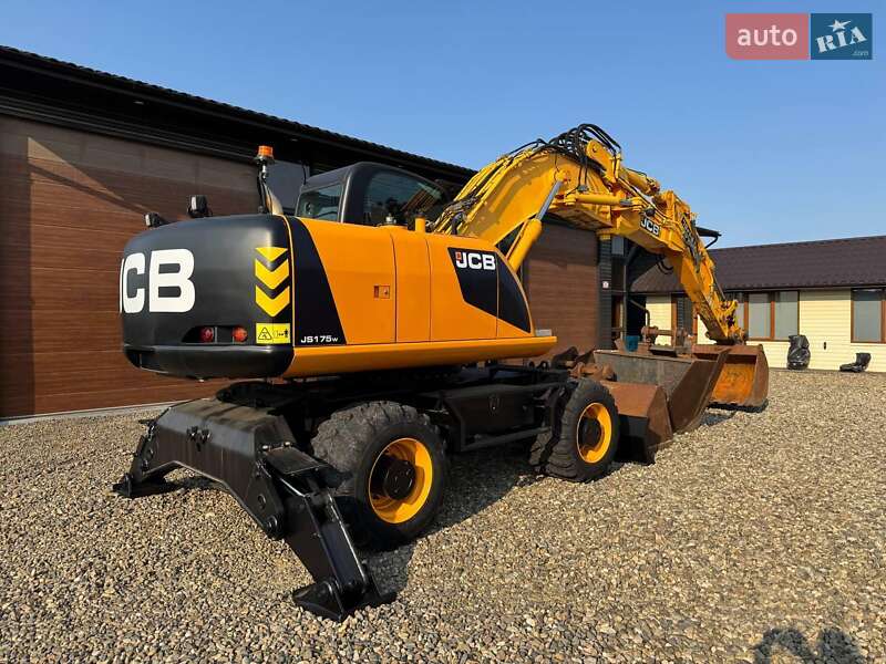 Колесный экскаватор JCB JS 175 2007 в Черновцах