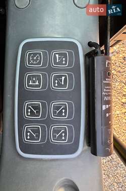 Колесный экскаватор JCB JS 175 2007 в 