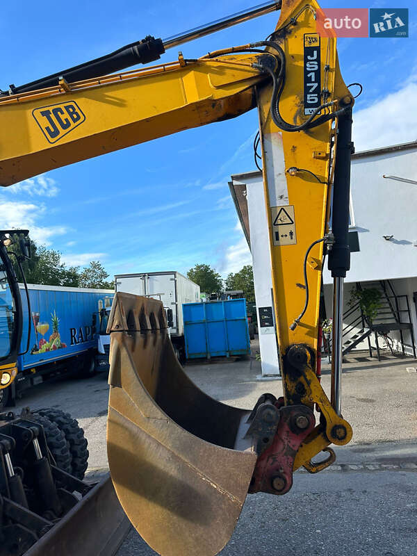 Колесный экскаватор JCB JS 175 2008 в Киеве