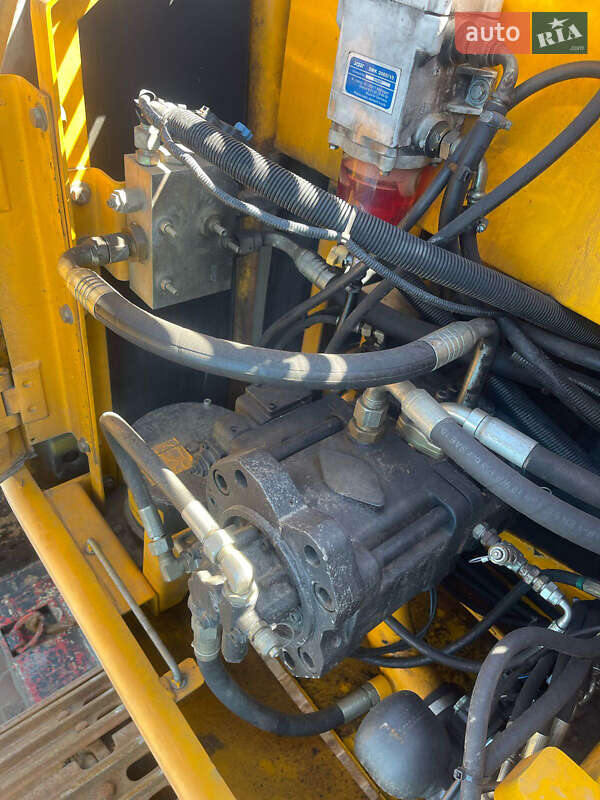 Гусеничний екскаватор JCB JS 200 2007 в Львові фото 11 Гусеничний екскаватор JCB JS 200 2007 в Львові