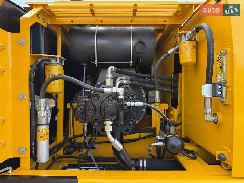 Гусеничний екскаватор JCB JS 205 2025 в Києві