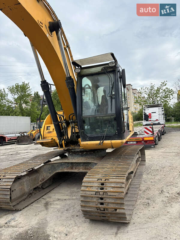 Гусеничний екскаватор JCB JS 210 2012 в Львові