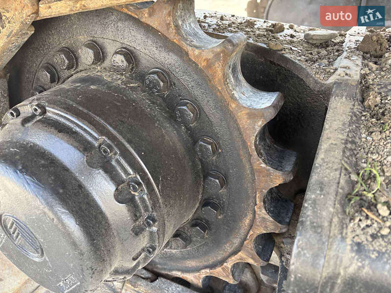 Гусеничный экскаватор JCB JS 210 2013 в Львове фото 11 Гусеничный экскаватор JCB JS 210 2013 в Львове