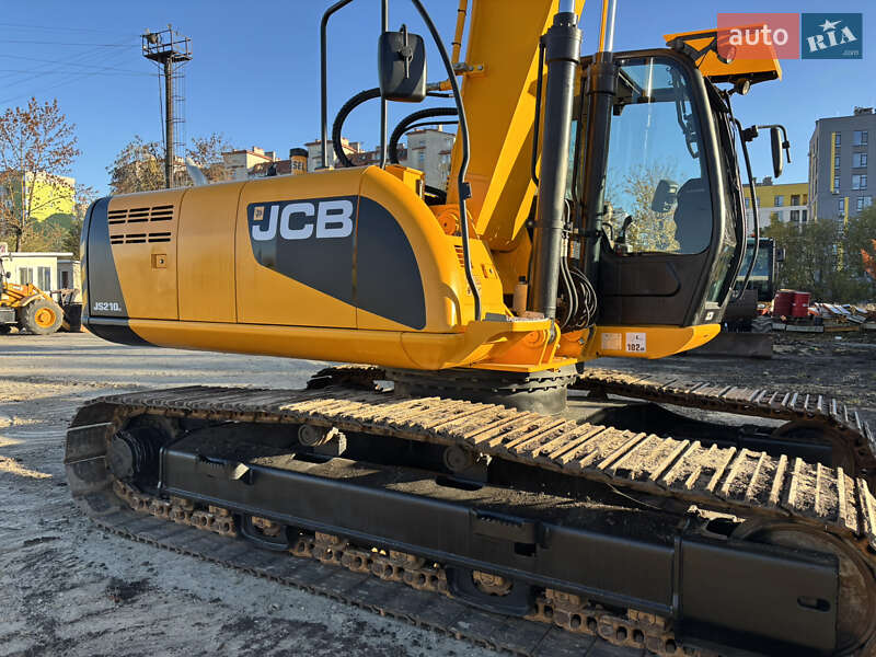 Гусеничный экскаватор JCB JS 210 2012 в Львове