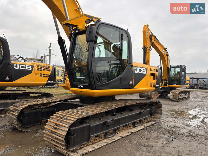 Гусеничный экскаватор JCB JS 210 2012 в Львове