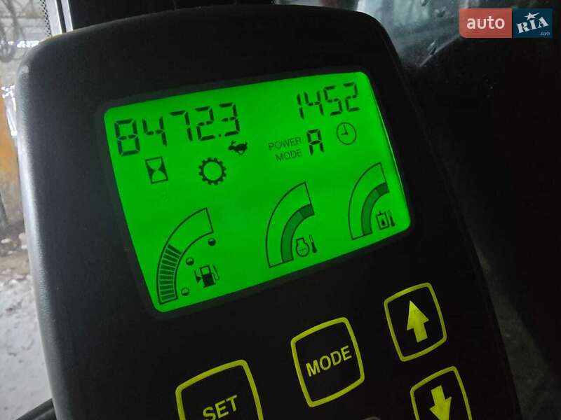 Гусеничный экскаватор JCB JS 210 2011 в Тернополе