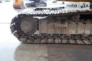 Гусеничный экскаватор JCB JS 220 2010 в 