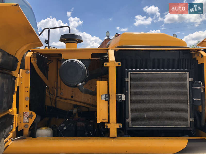 Гусеничный экскаватор JCB JS 220 2017 в Запорожье